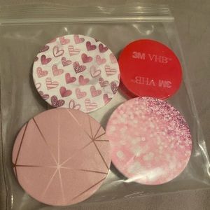 3 Collapsible Grips for IPhone or Android!